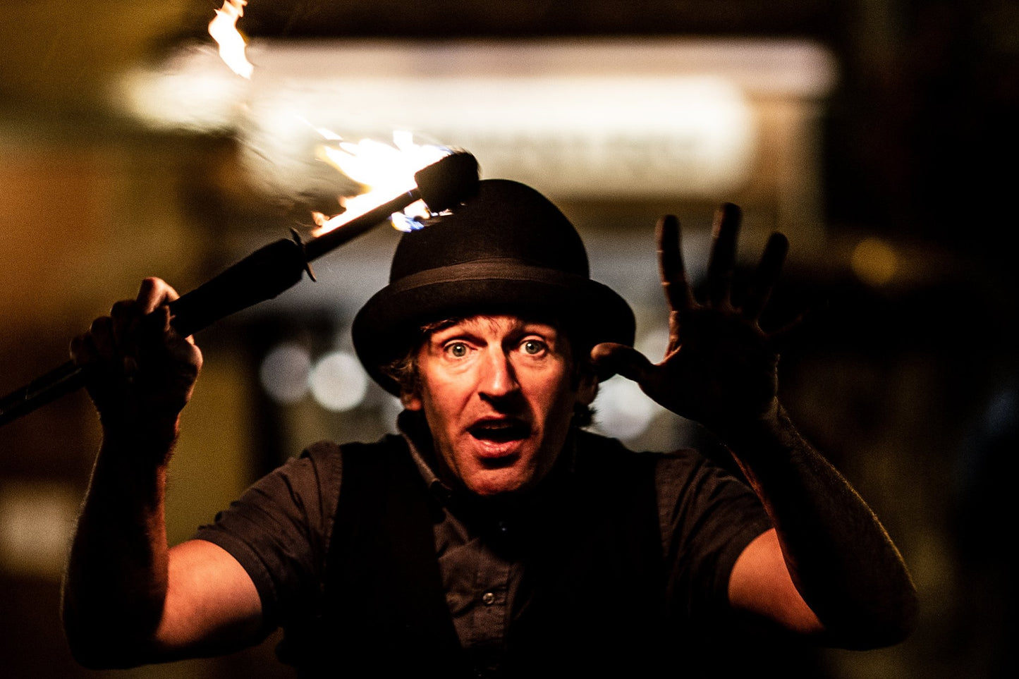 Tumbler Juggling Manipulation Hat