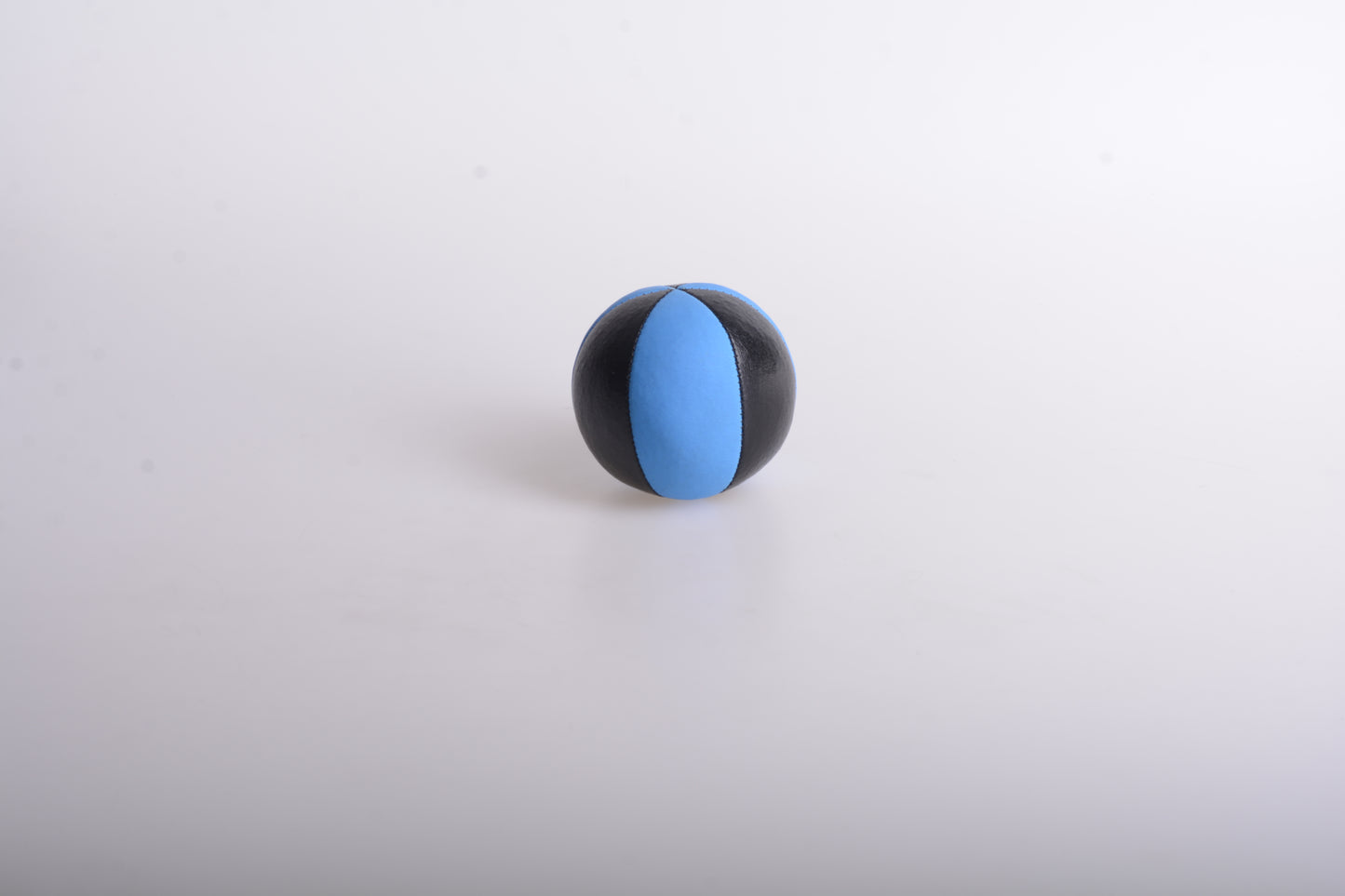 FLASH 6 Panel - jugging ball