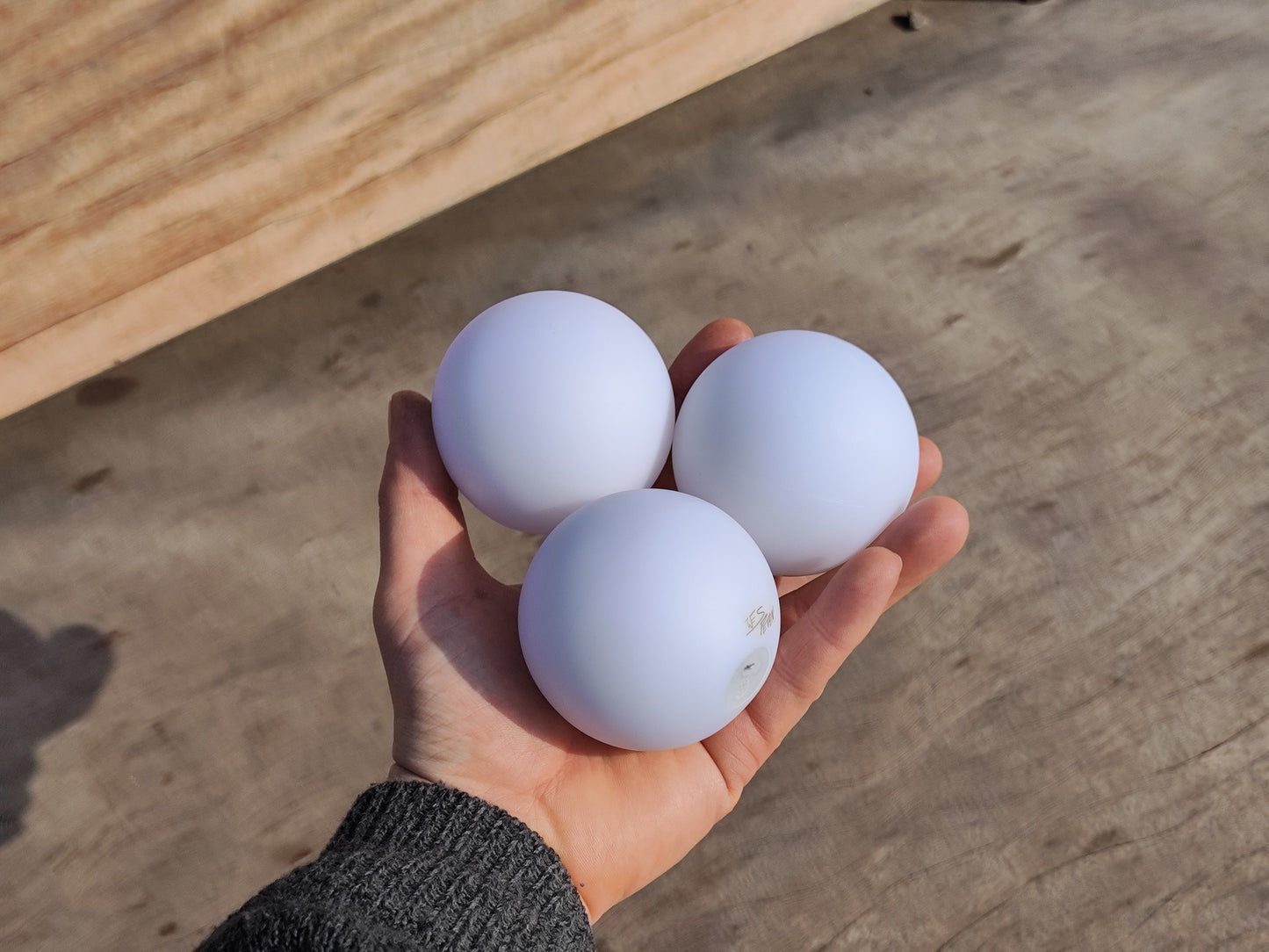 Svítící míčky Wes Peden