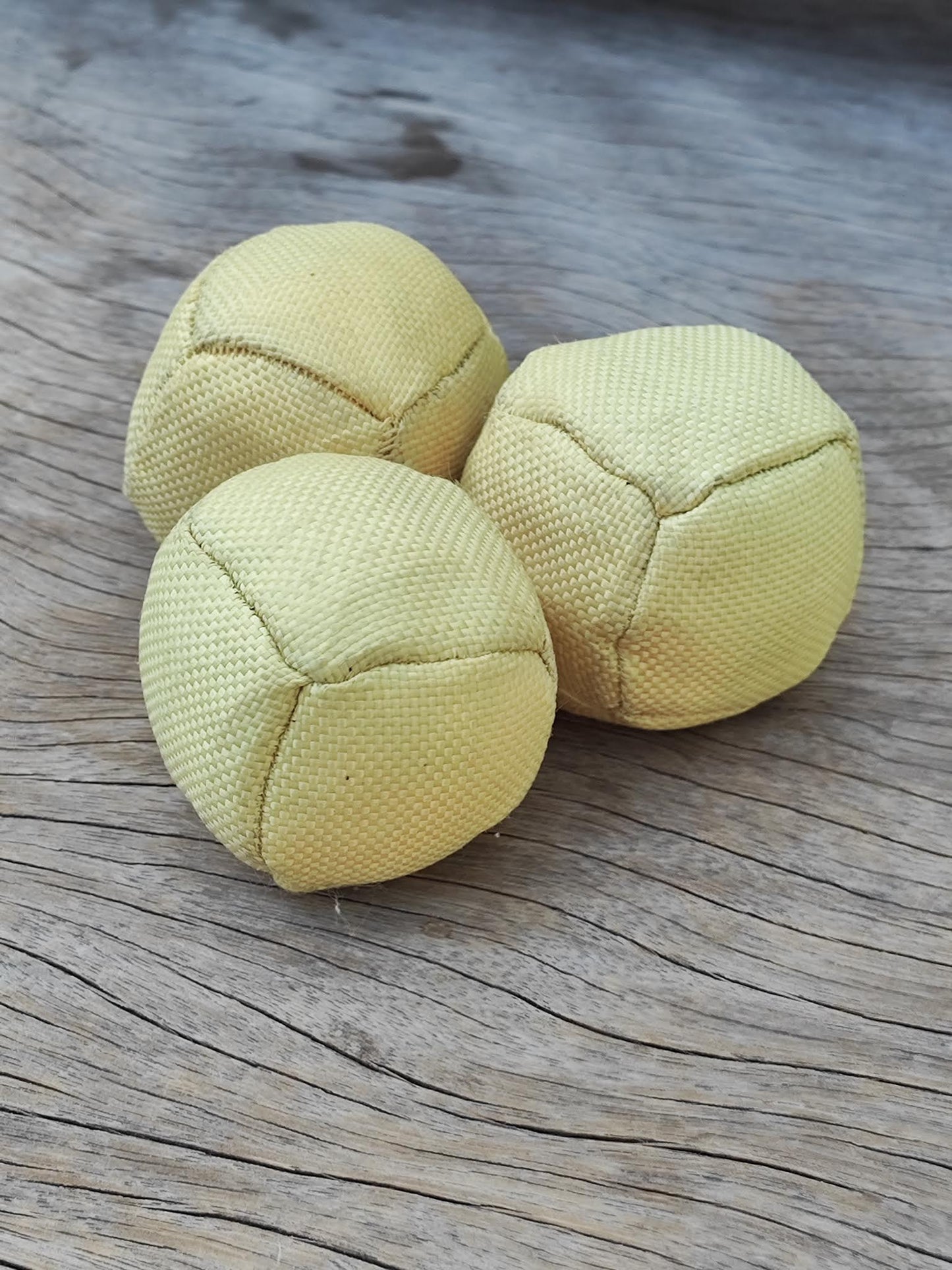 Fire beanbag juggling balls