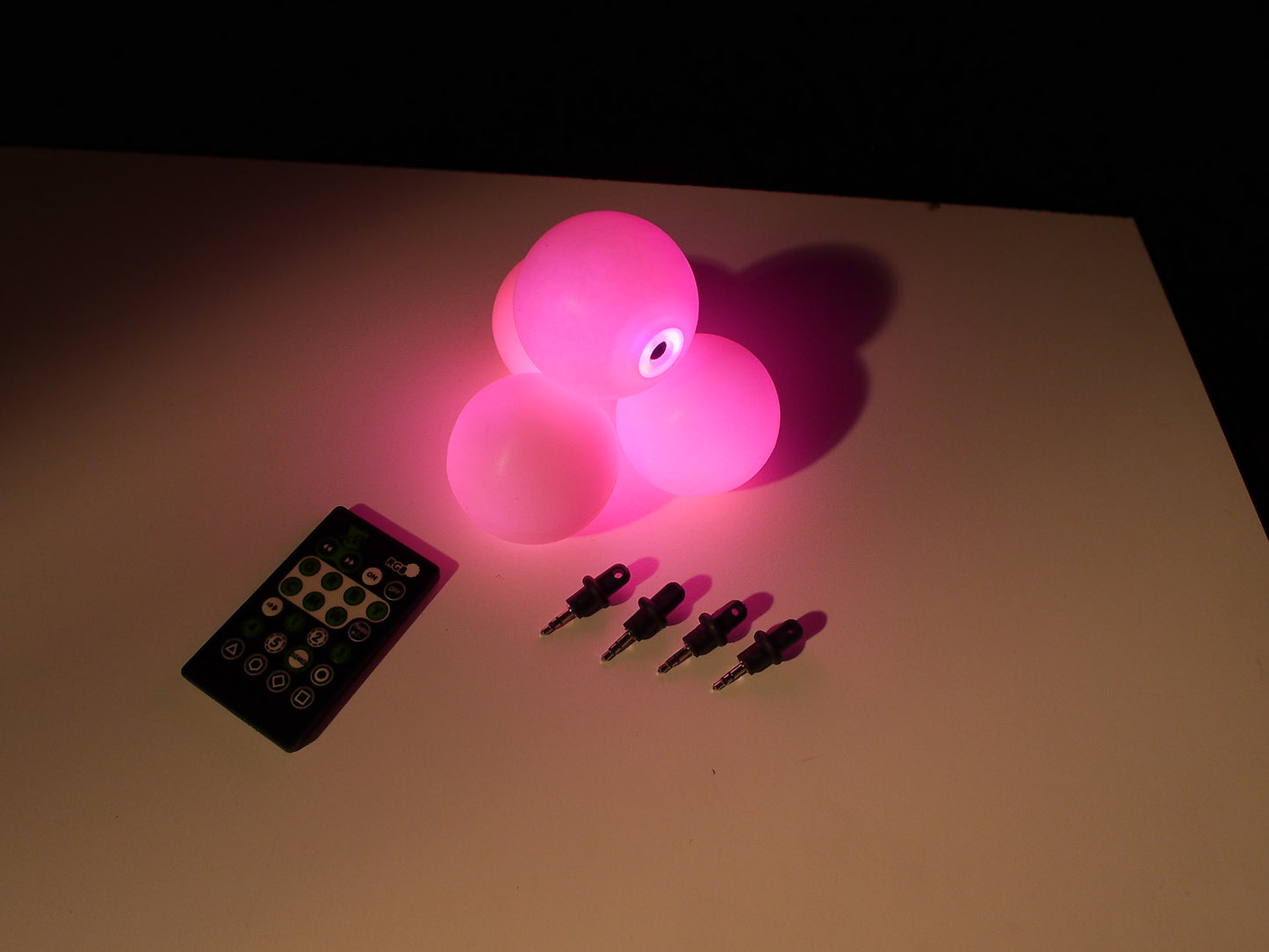 LED juggling iBall RGB-IR K8