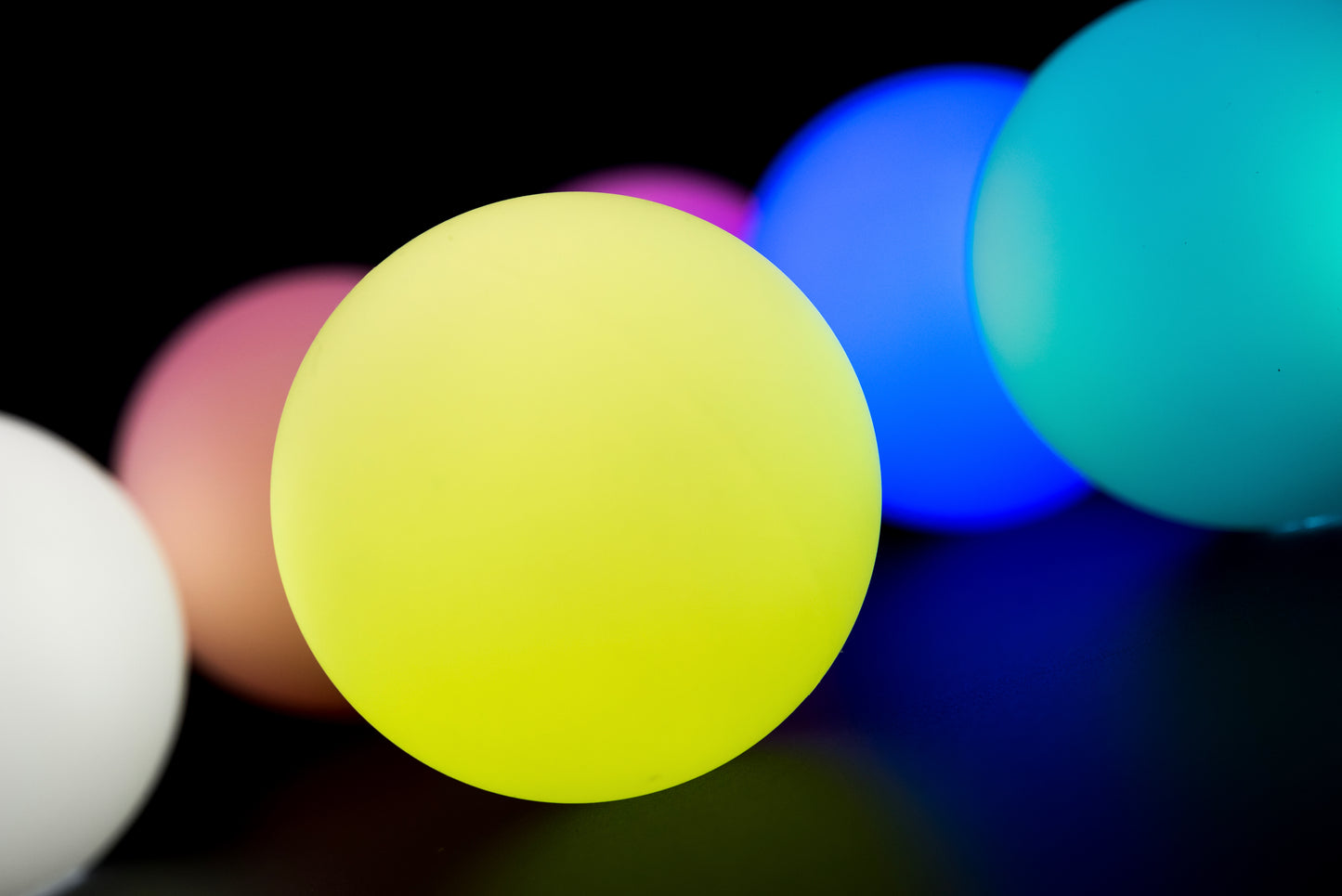 LED juggling ball - Glowball Oddballs