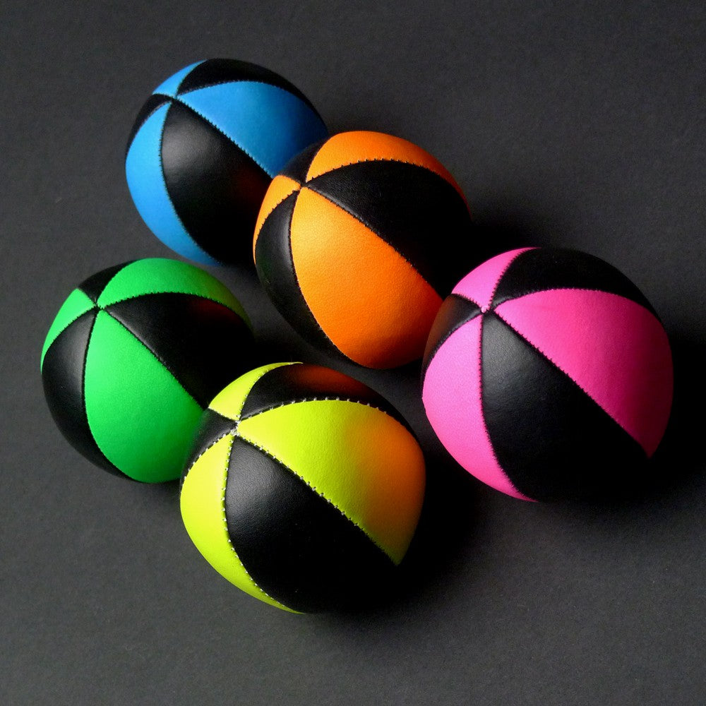 FLASH 6 Panel - jugging ball