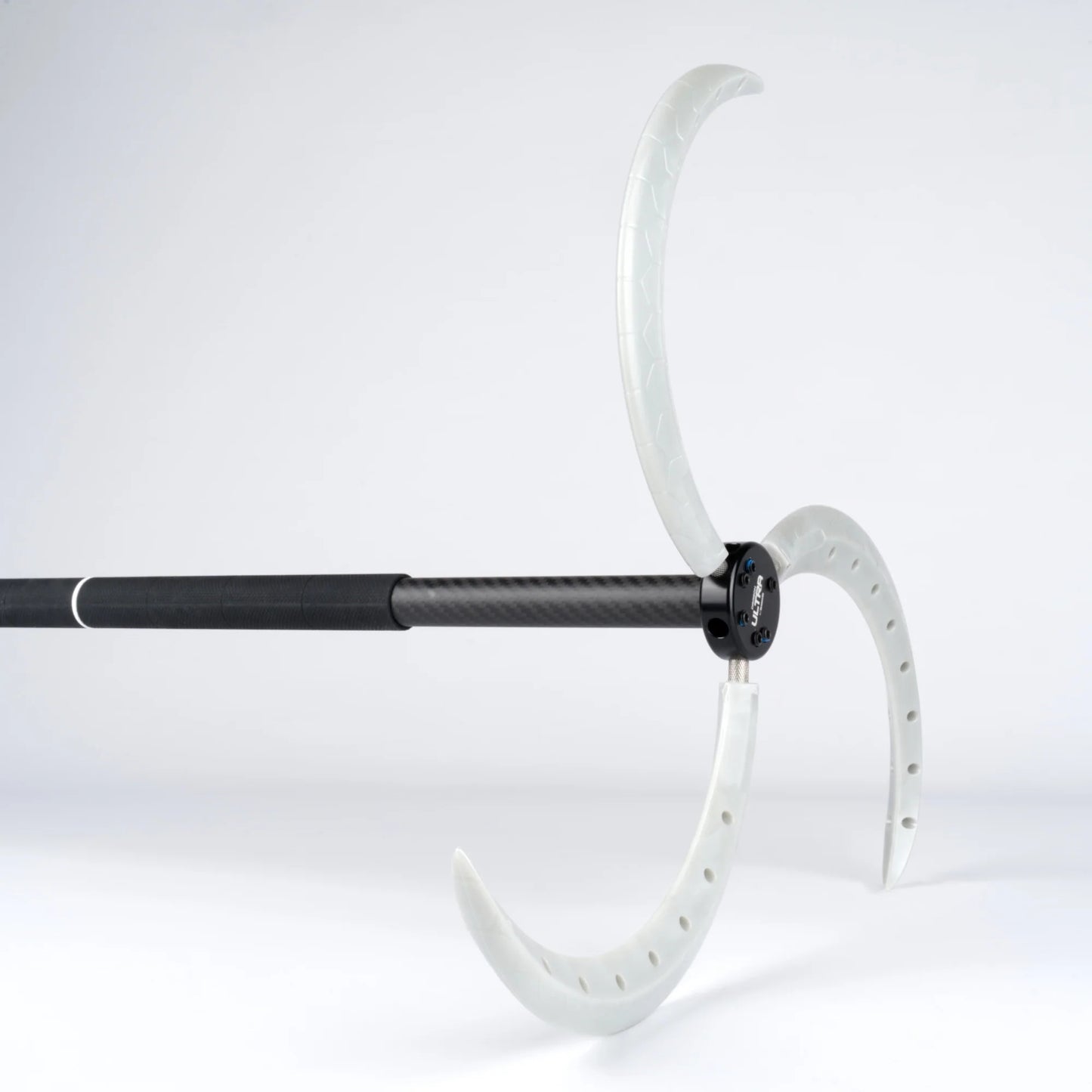 Dragon staff claw spikes