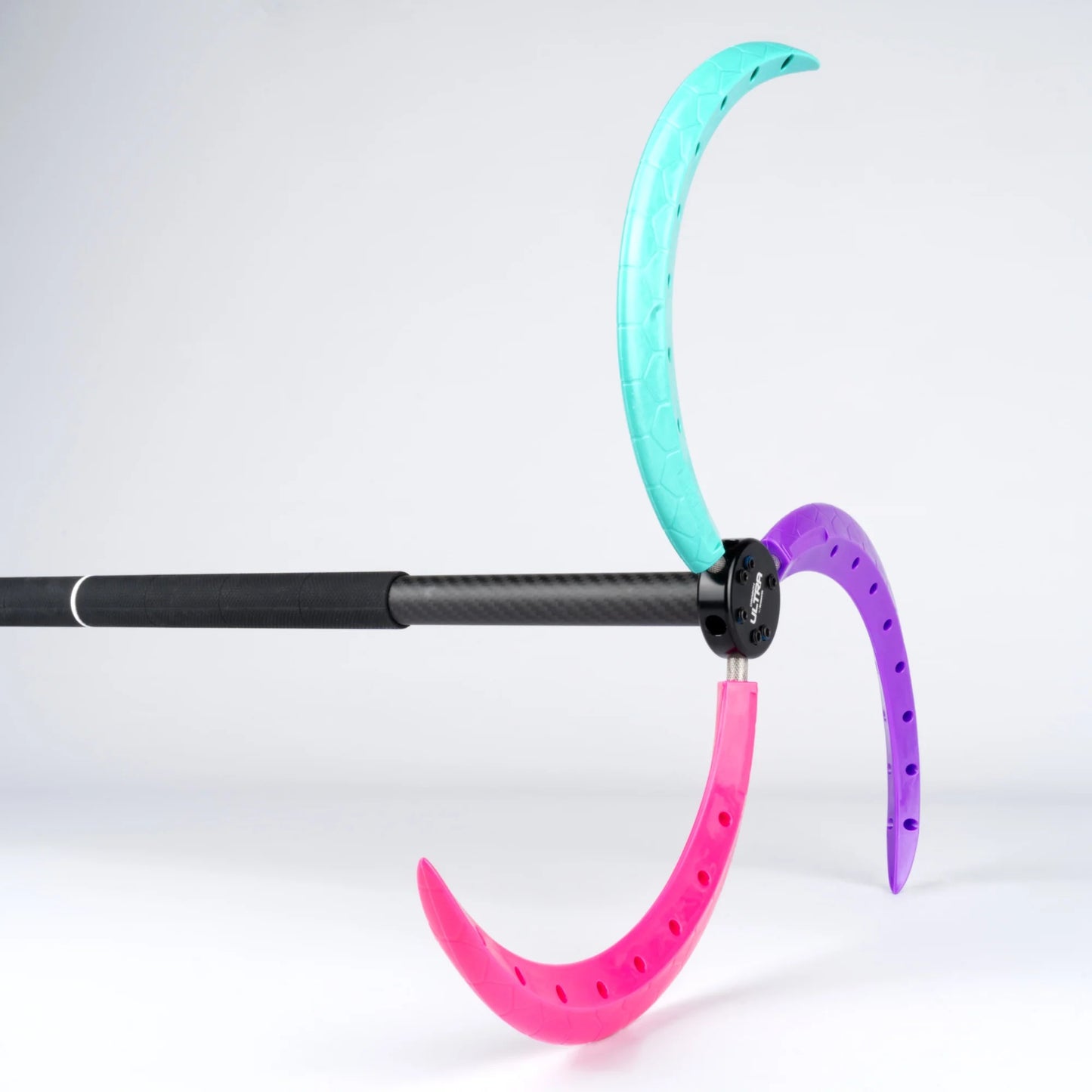 Dragon staff claw spikes