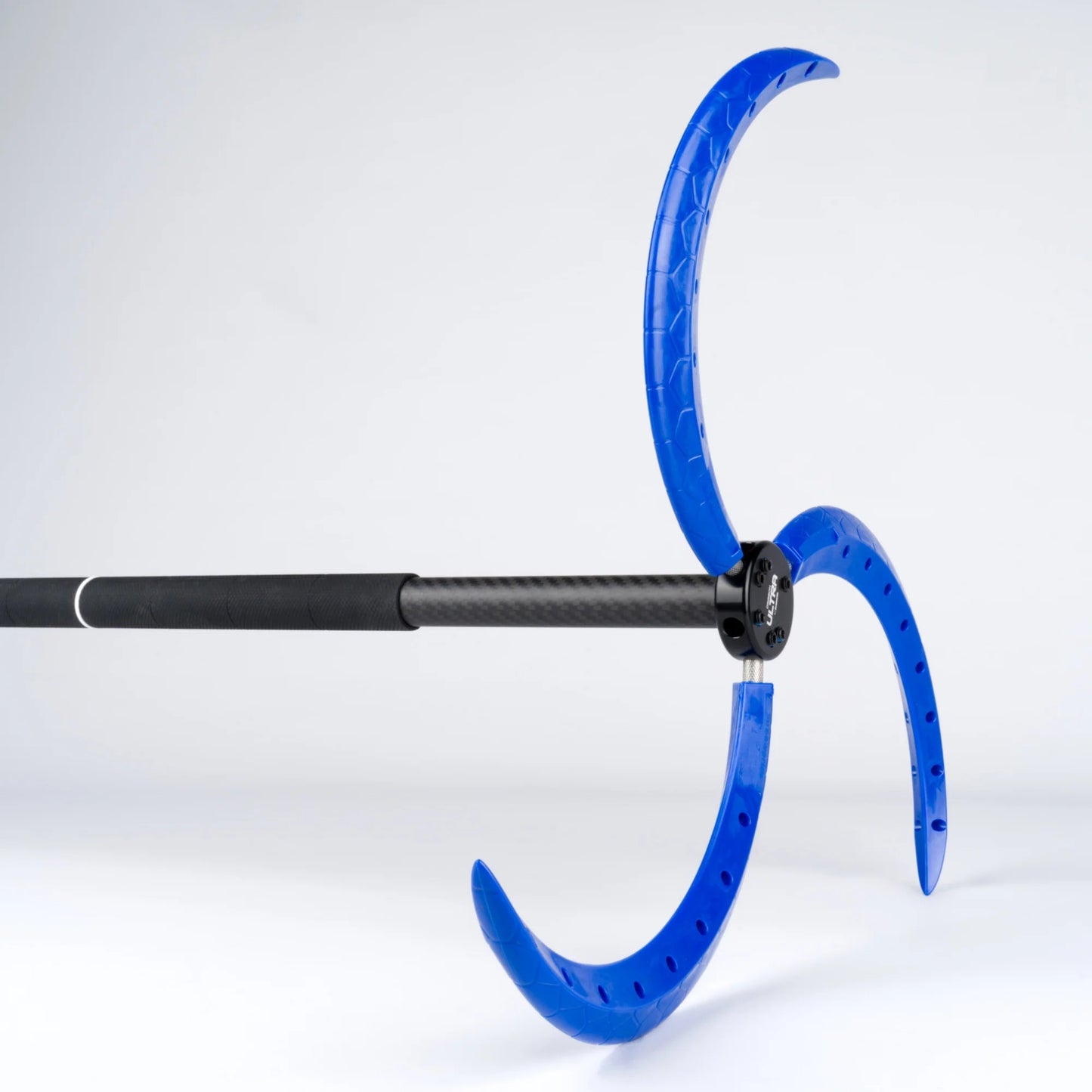 Dragon staff claw spikes